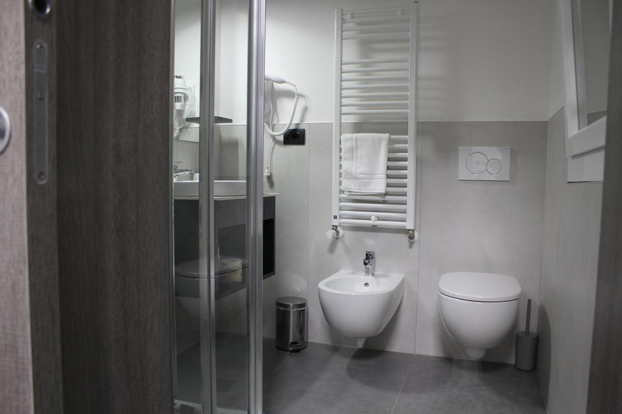 Paradiso 3* Comacchio